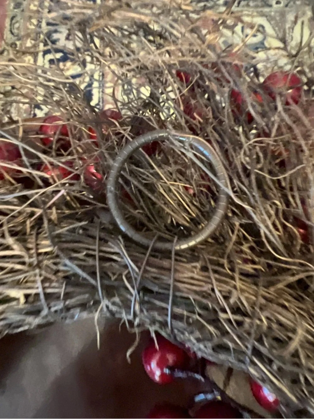 LARGE HOLIDAY CHRISTMAS RUSTIC ICED BERRY WREATH